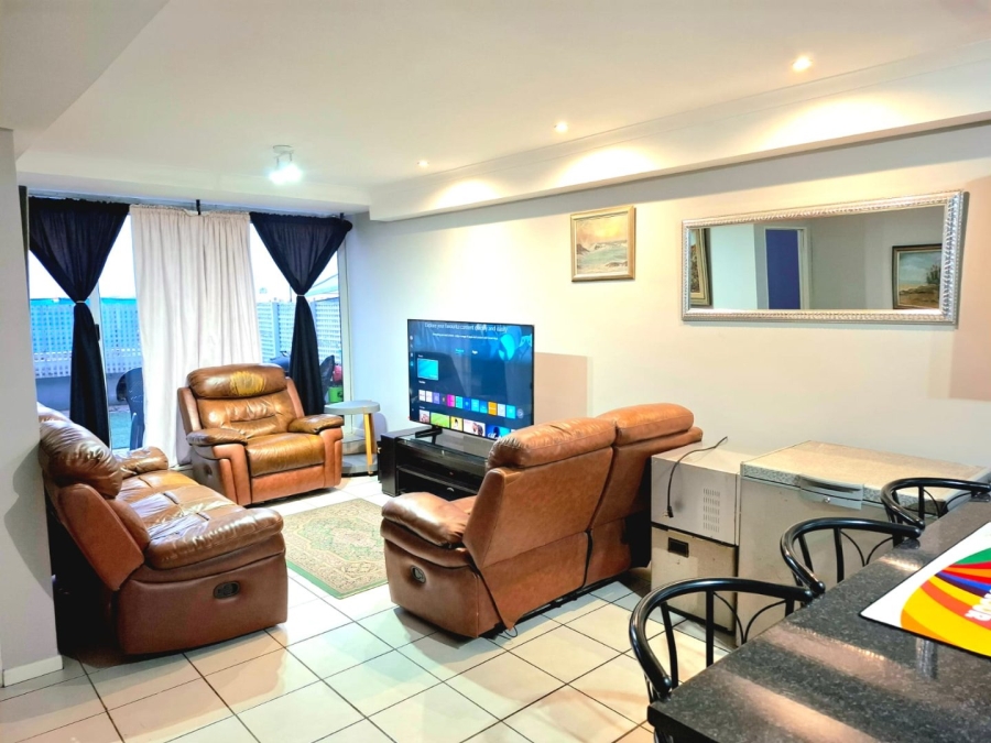 2 Bedroom Property for Sale in Townsend Estate Western Cape